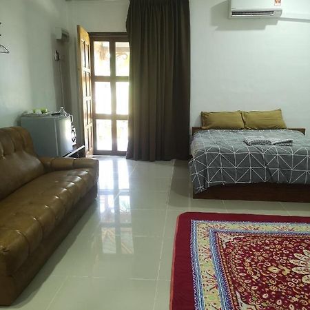 Villa Denai Senja Kuala Selangor Exterior foto